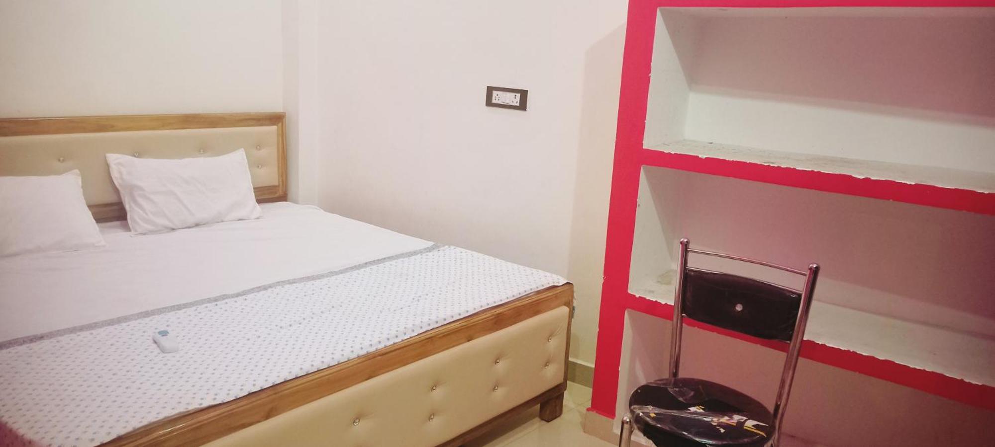 Hotel Maa Savitri Gest House Ayodhya Zewnętrze zdjęcie